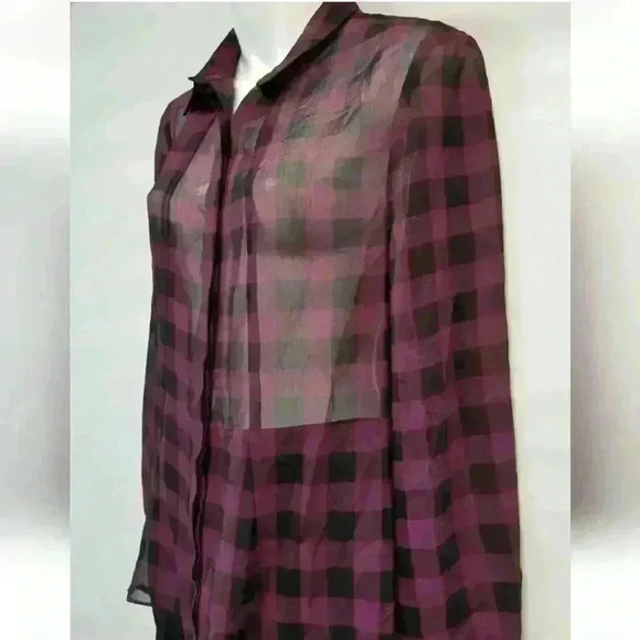 Women's Storee Black and Wine Checkered Sheer LS Long Tail Blouse Sz M - Picture 4 of 8